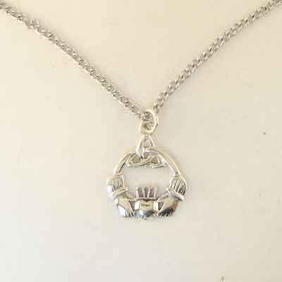 Claddagh with Knot Pendant JSP11799
